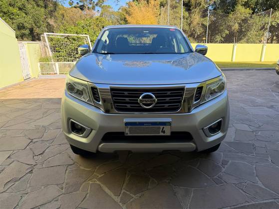 NISSAN FRONTIER 2.3 16V TURBO DIESEL XE CD 4X4 AUTOMÁTICO NISSAN FRONTIER 2.3 16V TURBO DIESEL XE CD 4X4 AUTOMÁTICO